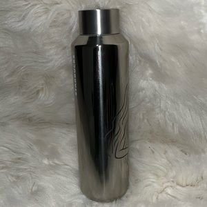 VACCUM INSULATED STARBUCKS WATER BOTTLE